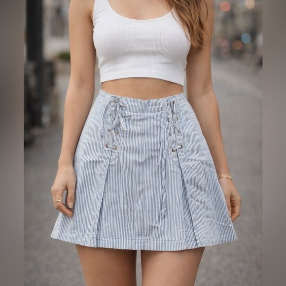 Free People Dresses & Skirts - Free People skirt, Blue & White size:8